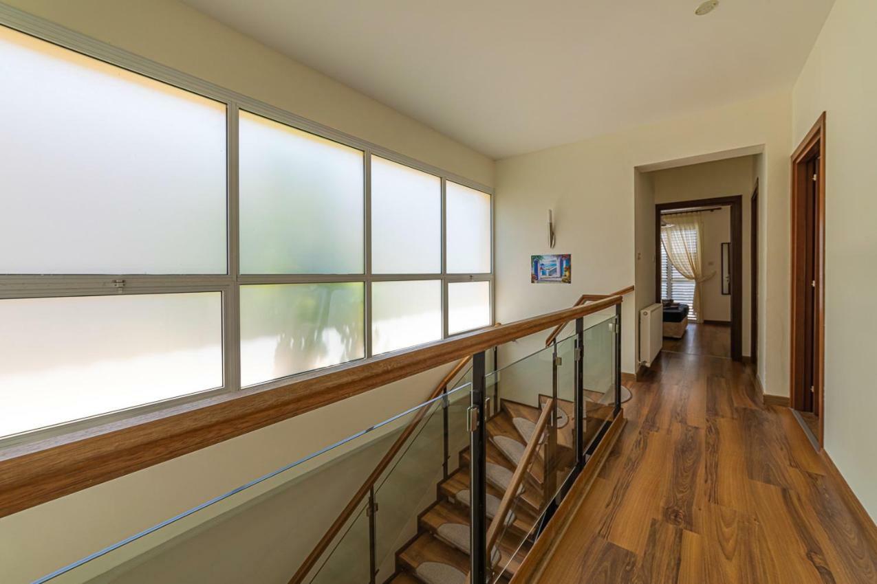 Villa Sunrise 11 Coral Bay Luaran gambar