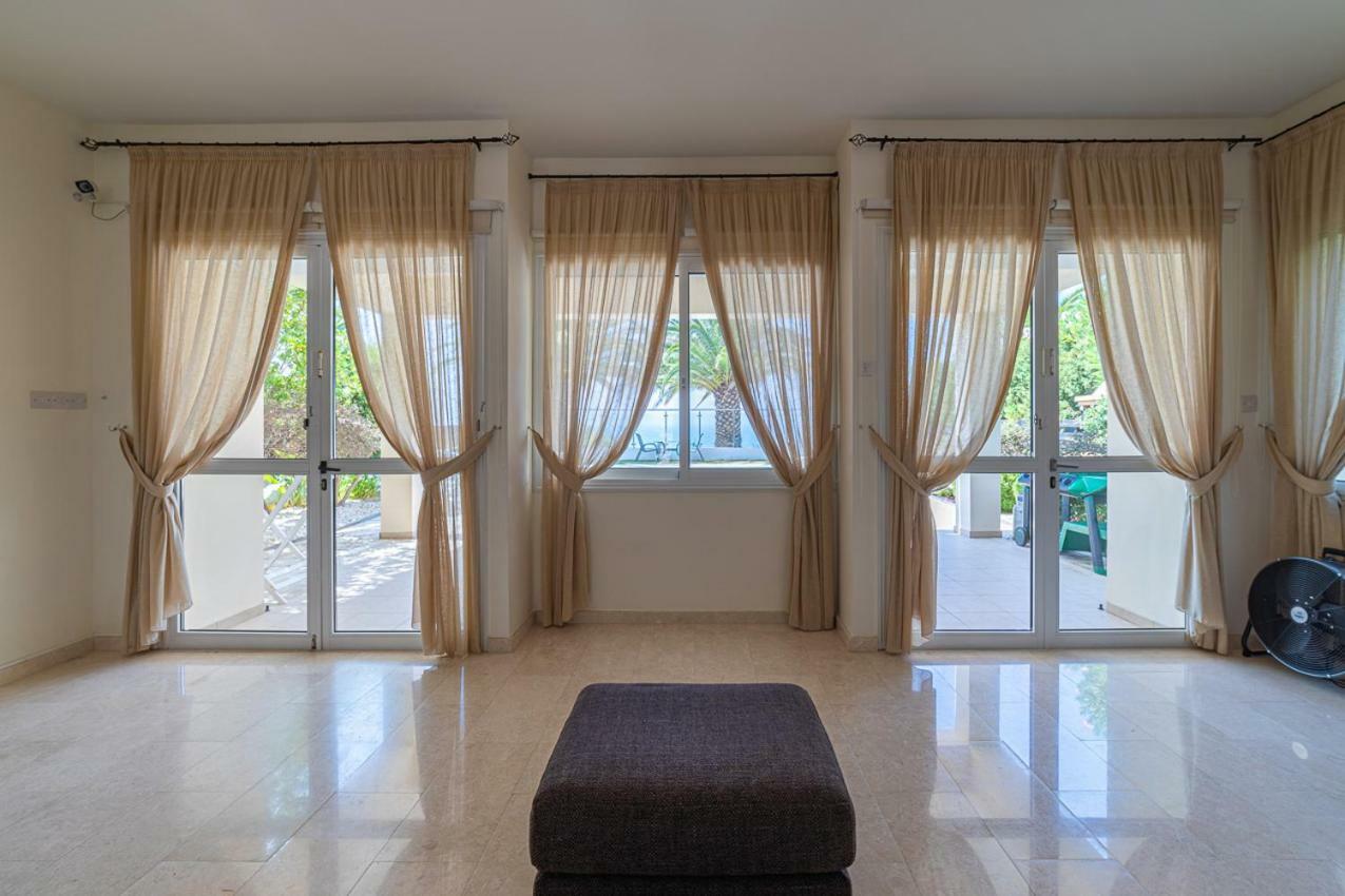 Villa Sunrise 11 Coral Bay Luaran gambar